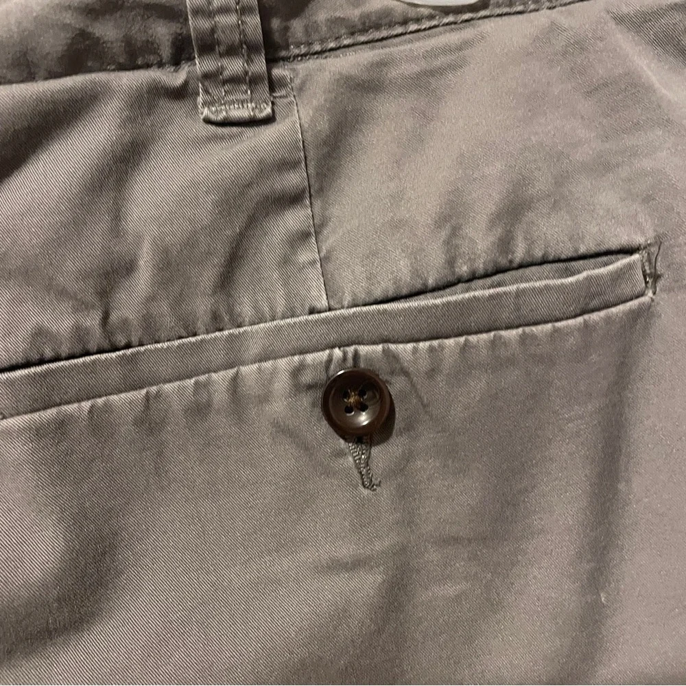 J.Crew Men’s Stretch Chino Shorts Gray Size 36 Inseam 9”